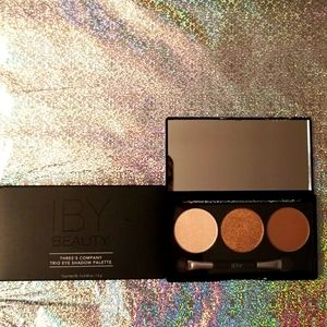 IBY BEAUTY ~ THREE's COMPANY PALETTE ~ BNIB
